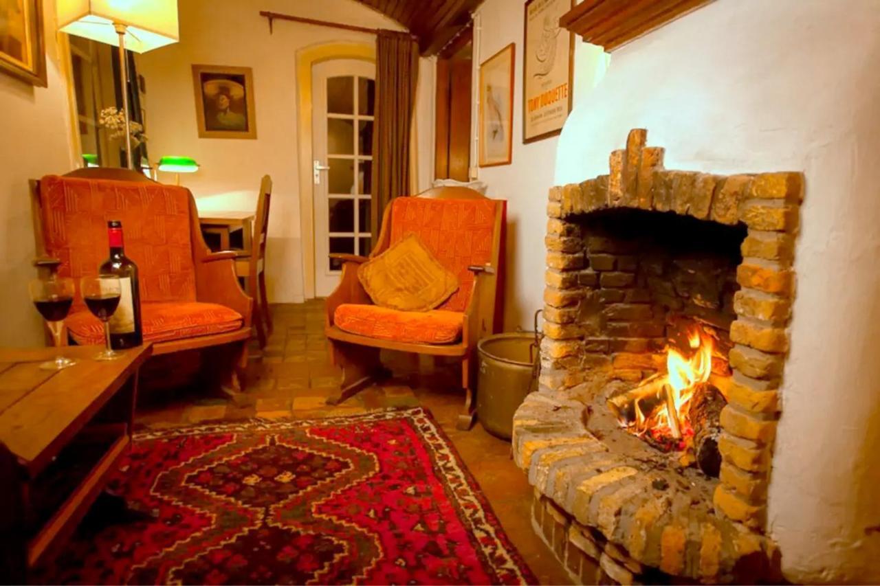 Rustic Retreat: Fireplace, Bbq, + Forest Access Burgh-Haamstede Exterior foto